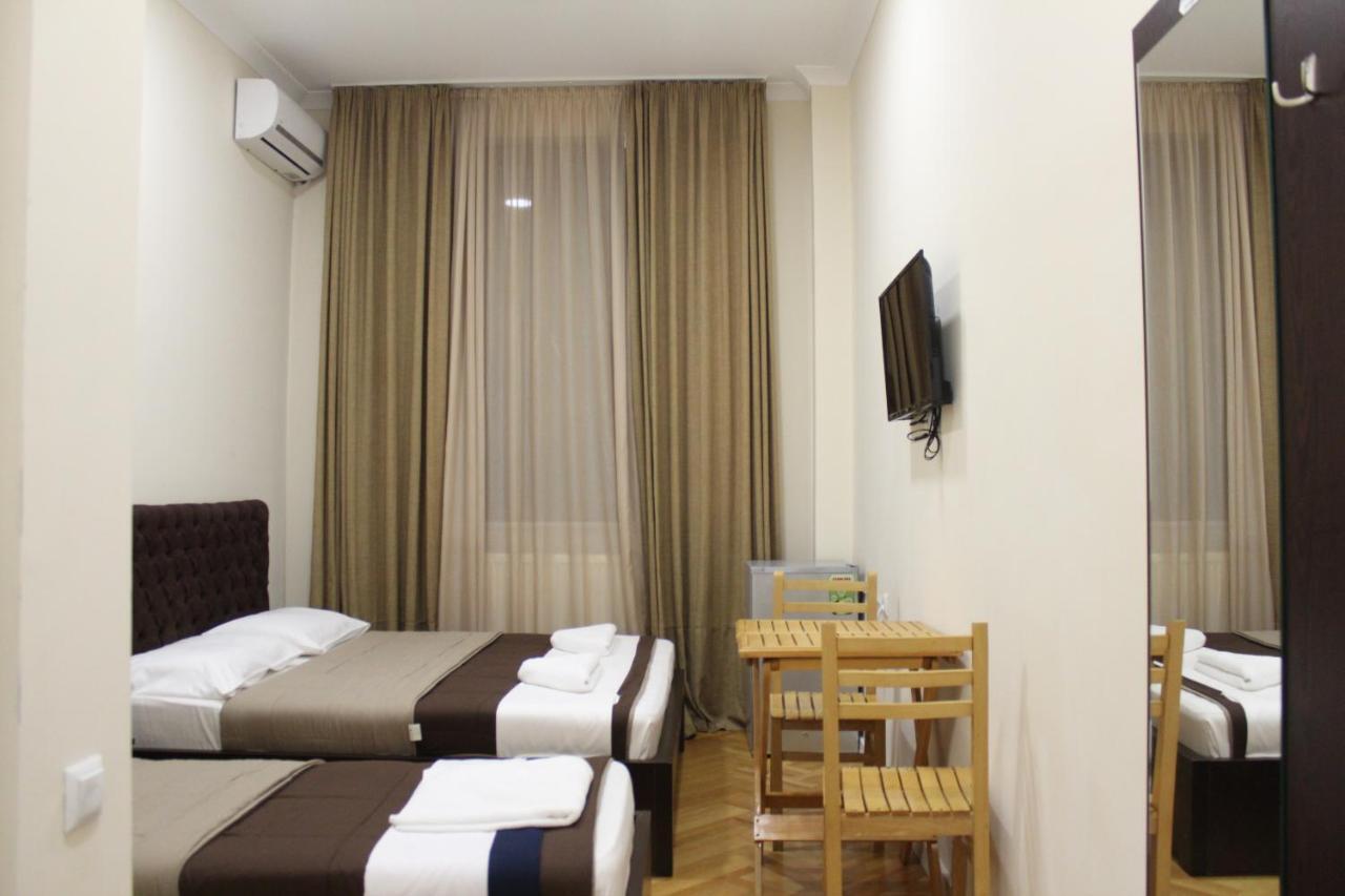 Brok'S Hotel Tbilisi Eksteriør bilde