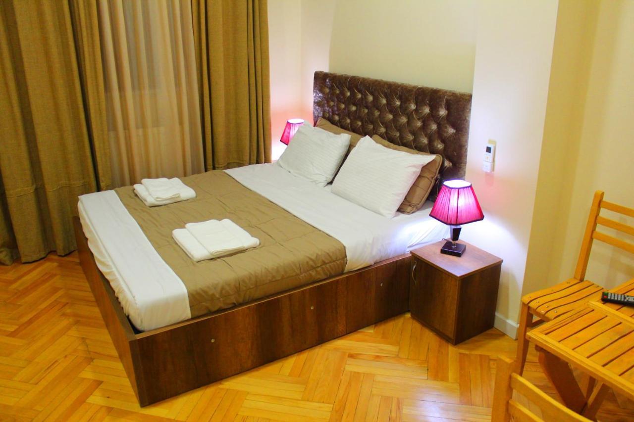 Brok'S Hotel Tbilisi Eksteriør bilde