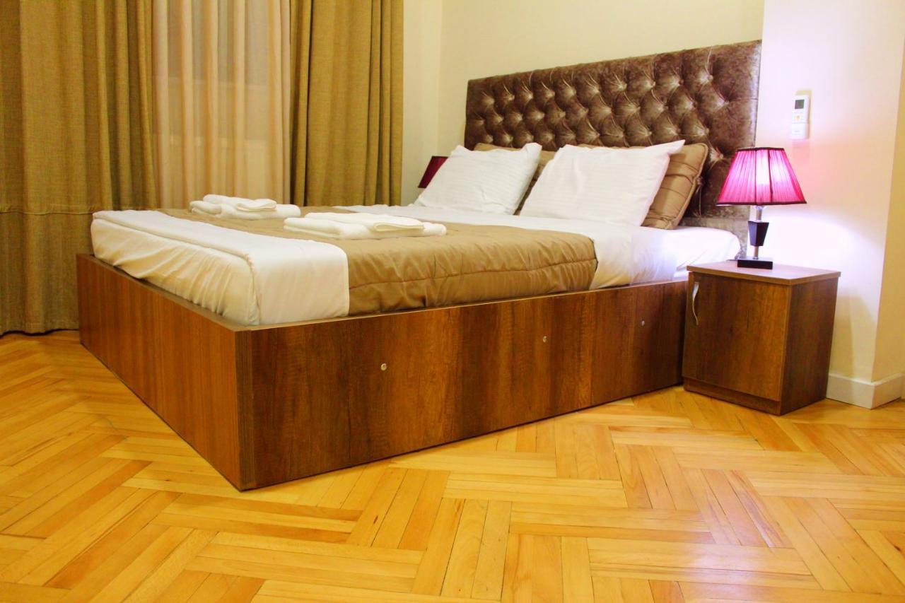 Brok'S Hotel Tbilisi Eksteriør bilde